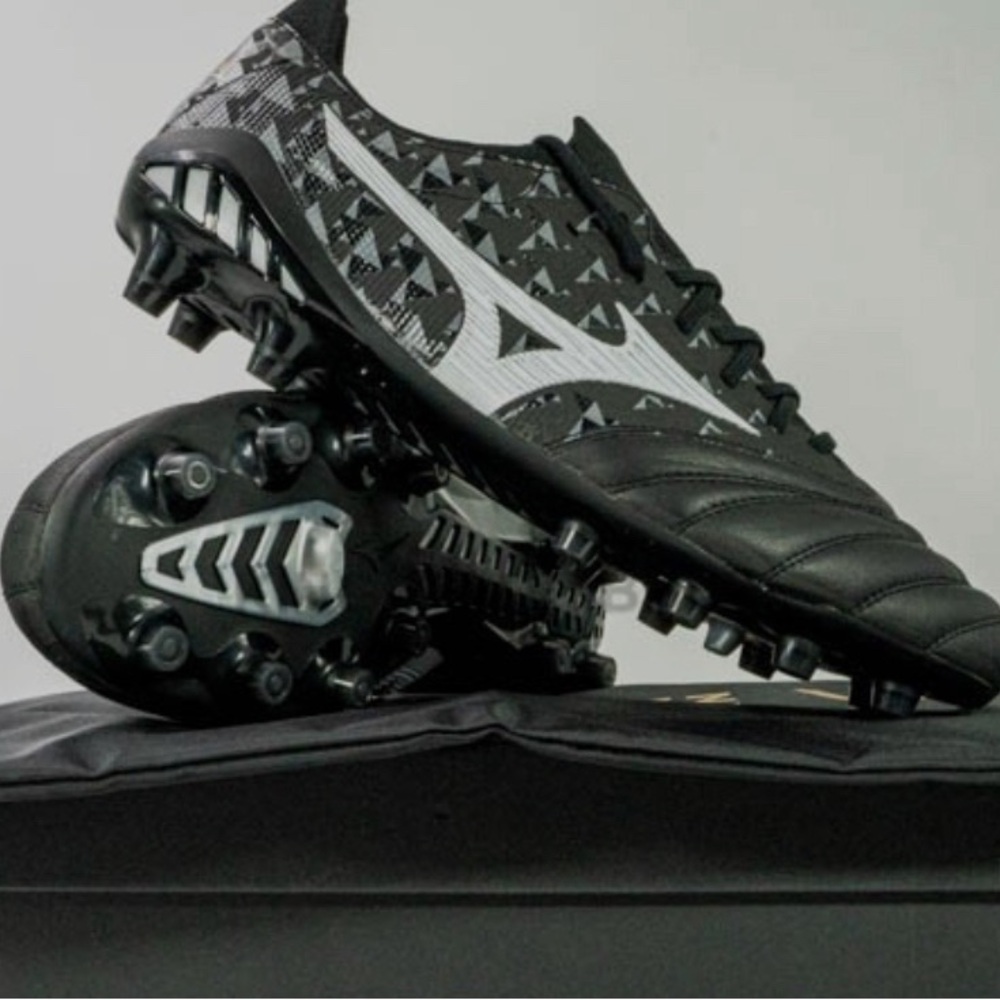 Soccer shoes Mizuno Morelia Neo III Beta Japan SG